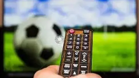 《青春铁骑，闪耀赛场！18岁高中生锋线天才张家鸣获伯恩利U21精英试训良机》